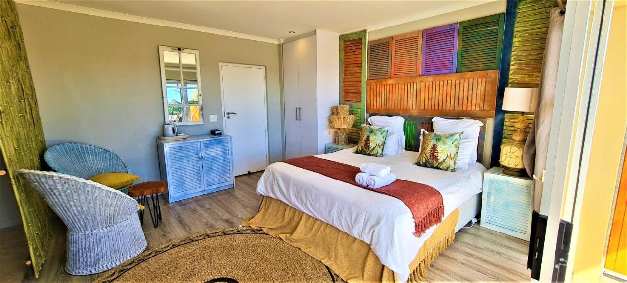 African Groove Camps Bay ケープタウン エクステリア 写真