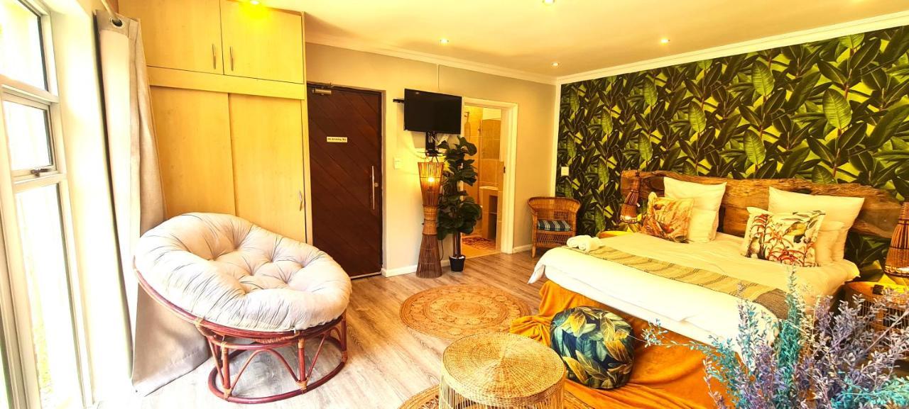African Groove Camps Bay ケープタウン エクステリア 写真